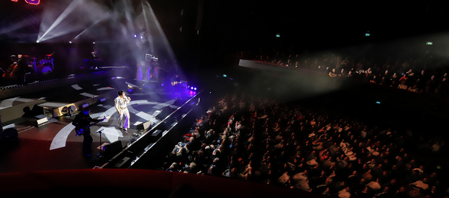 THE MUSICAL STORY OF ELVIS - The Christmas Show